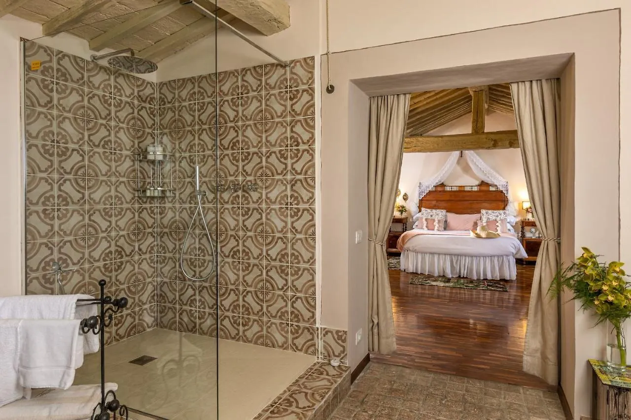 Farm stay Relais Ortaglia Villa Montepulciano